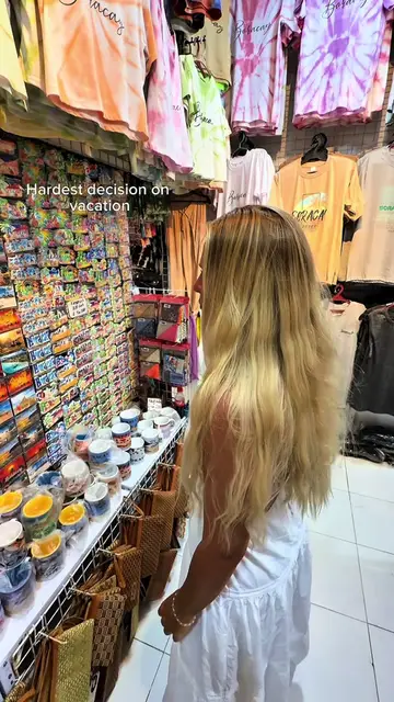 Big dilemma… 🙆🏼‍♀️ ✈️